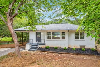 Building Photo - 5506 Alder Dr