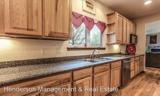 Building Photo - 3 br, 2.5 bath House - 8412 S Louden Cross...