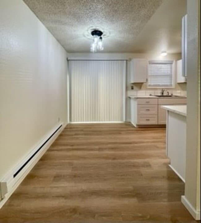 Building Photo - Charming 3 Bedroom 1 Bath Updated Home in ...