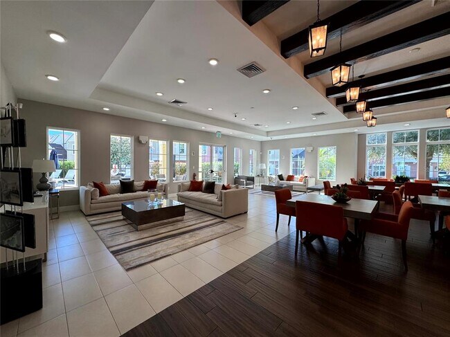 Building Photo - 2628 Sunrise Shores Dr