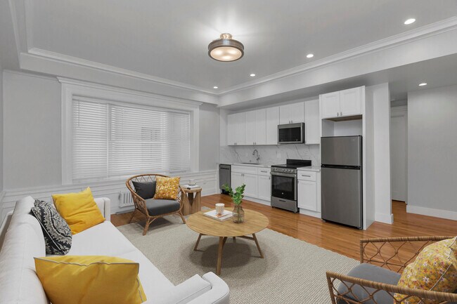 Building Photo - 1369 Hyde