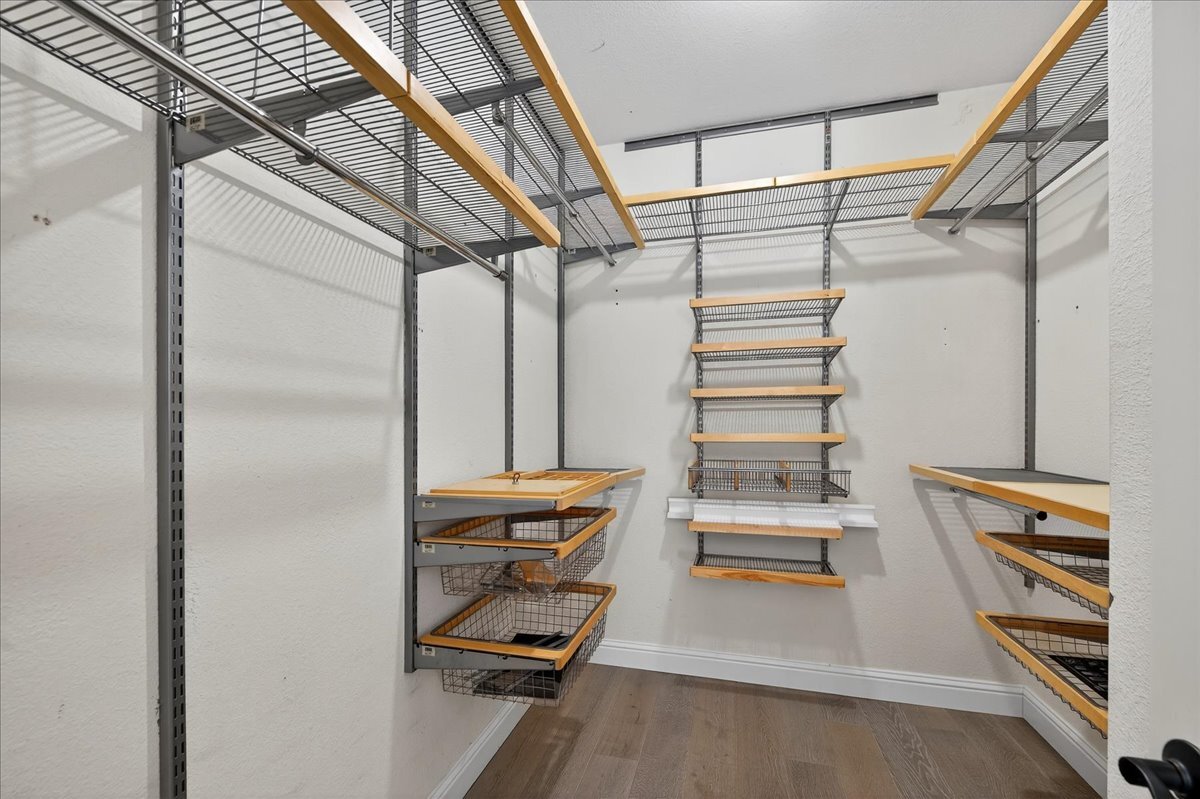 Building Photo - 7875 Canyon Meadow Cir