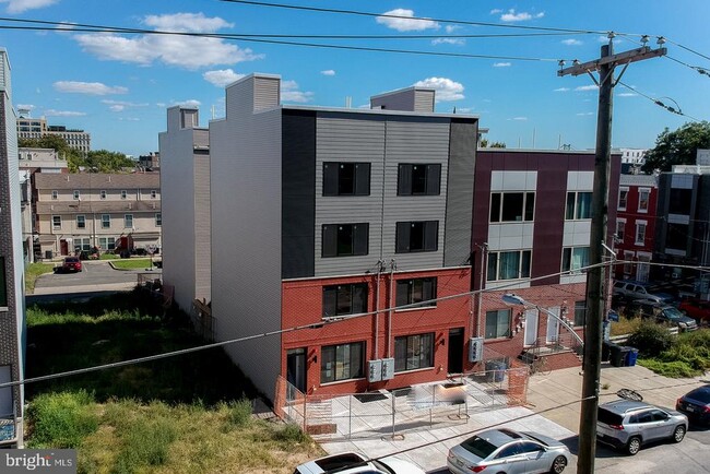 Building Photo - 1407 N 8th St