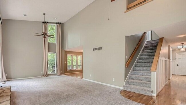Building Photo - 38 Argyll Dr