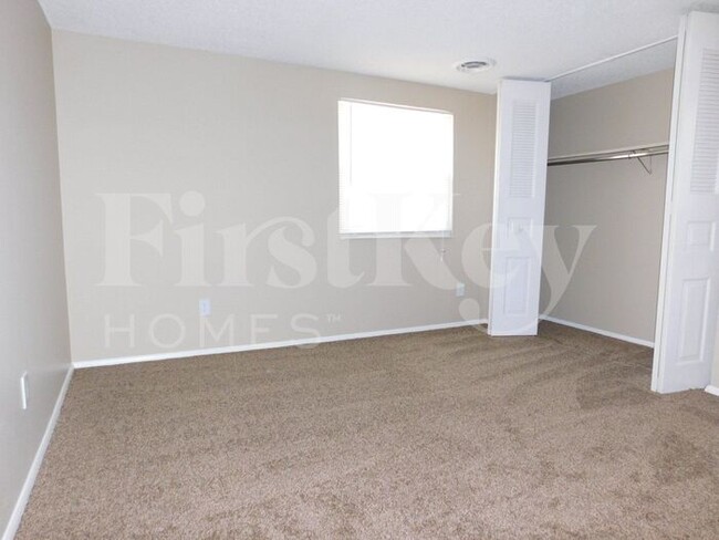Building Photo - 7076 Autumnhill Ln