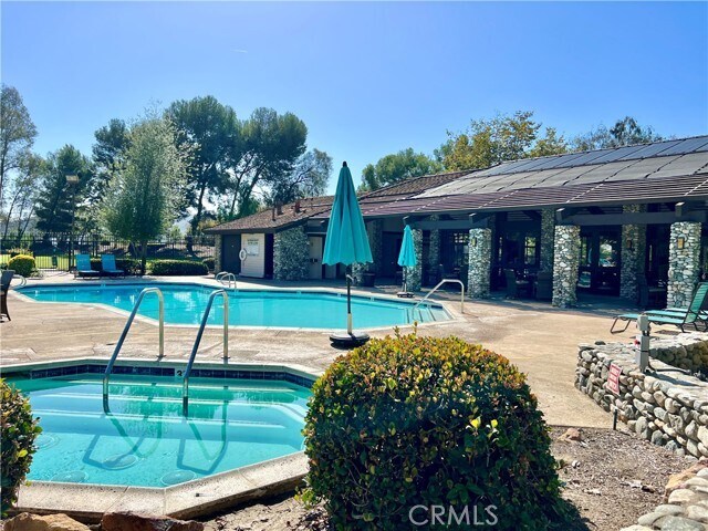 Building Photo - 26612 Royale Dr