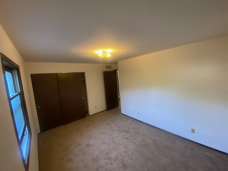 Building Photo - 4603 Stein Ave