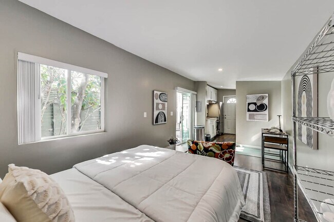 Building Photo - 1662 14th St