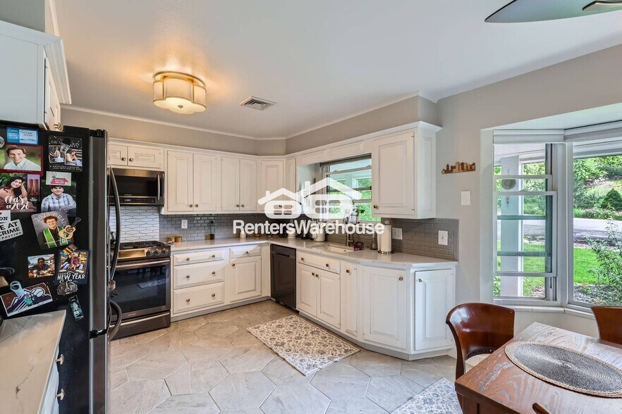 Building Photo - 12675 W 15th Pl