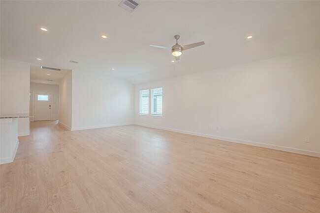 Building Photo - 1210 Via Del Corso Ln