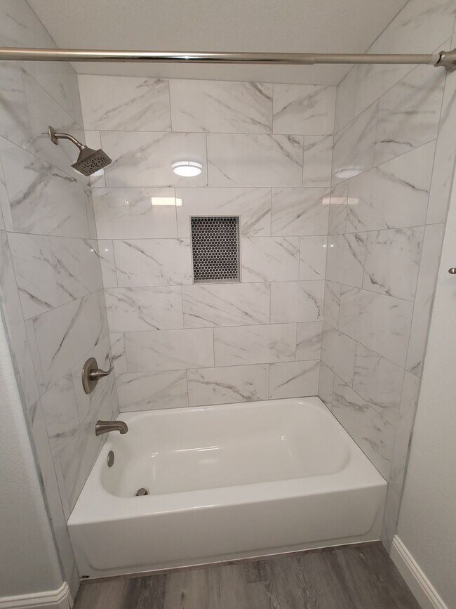Building Photo - 2 br, 2 bath House - 8364 Crystal Walk Circle