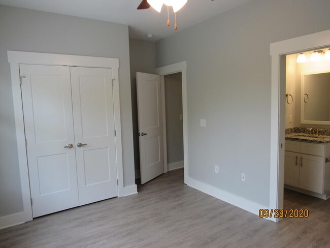 Building Photo - 45 S Sand Palm Rd