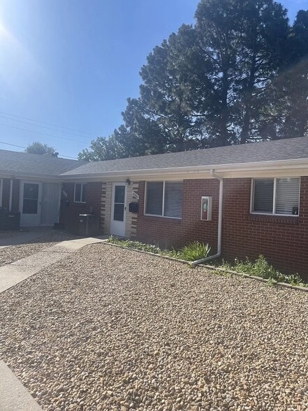 Building Photo - 4562 Everett St