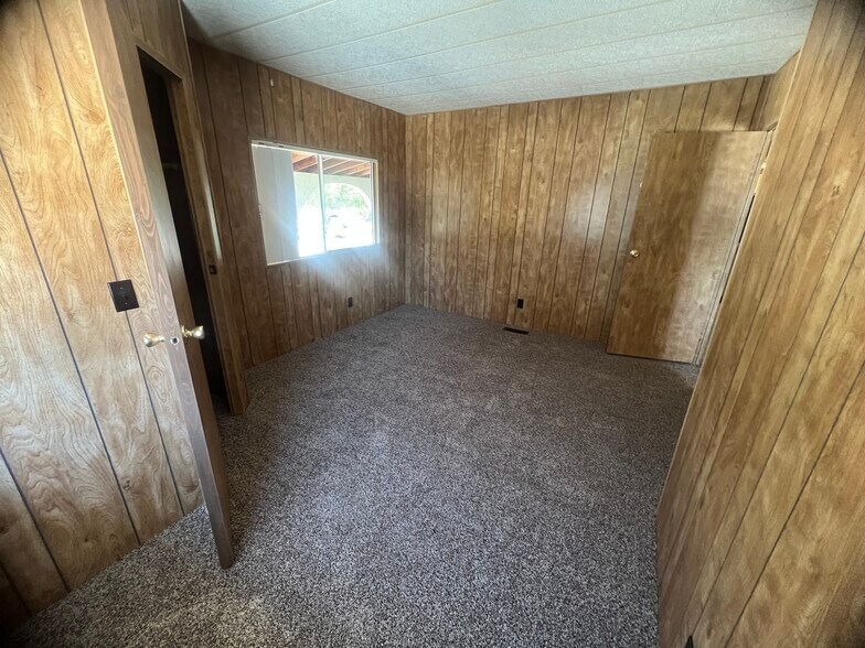 Building Photo - 43749 Mable Ct