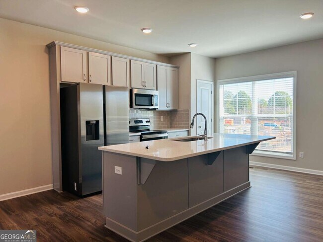 Building Photo - 42 Cobalt Ln