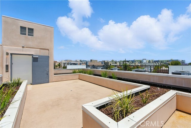 Building Photo - 11302 Morrison St