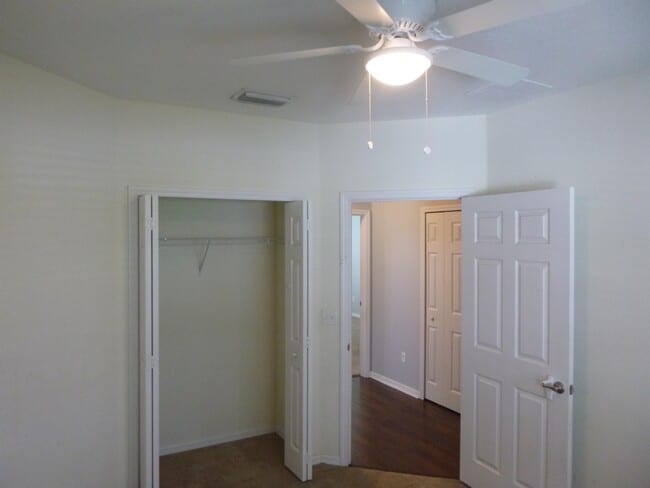 Building Photo - 36826 Annika Way