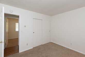 Building Photo - 1763 Alta Vista Dr