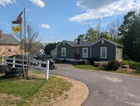 Building Photo - 381 1st NH Turnpike
