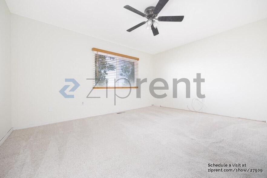 Building Photo - 280 Ritchey St