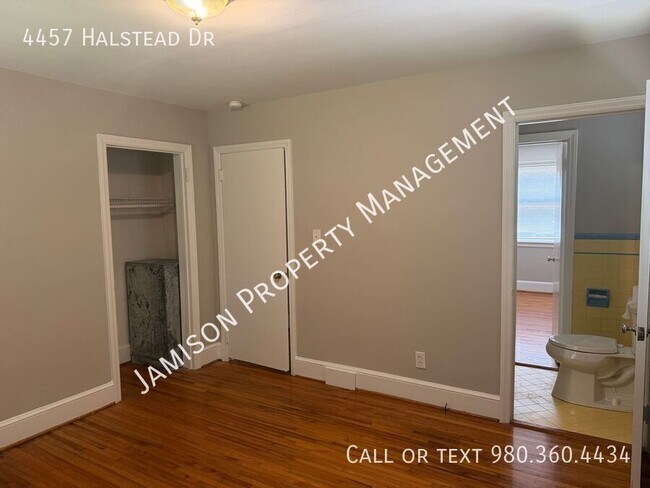 Building Photo - 4457 Halstead Dr