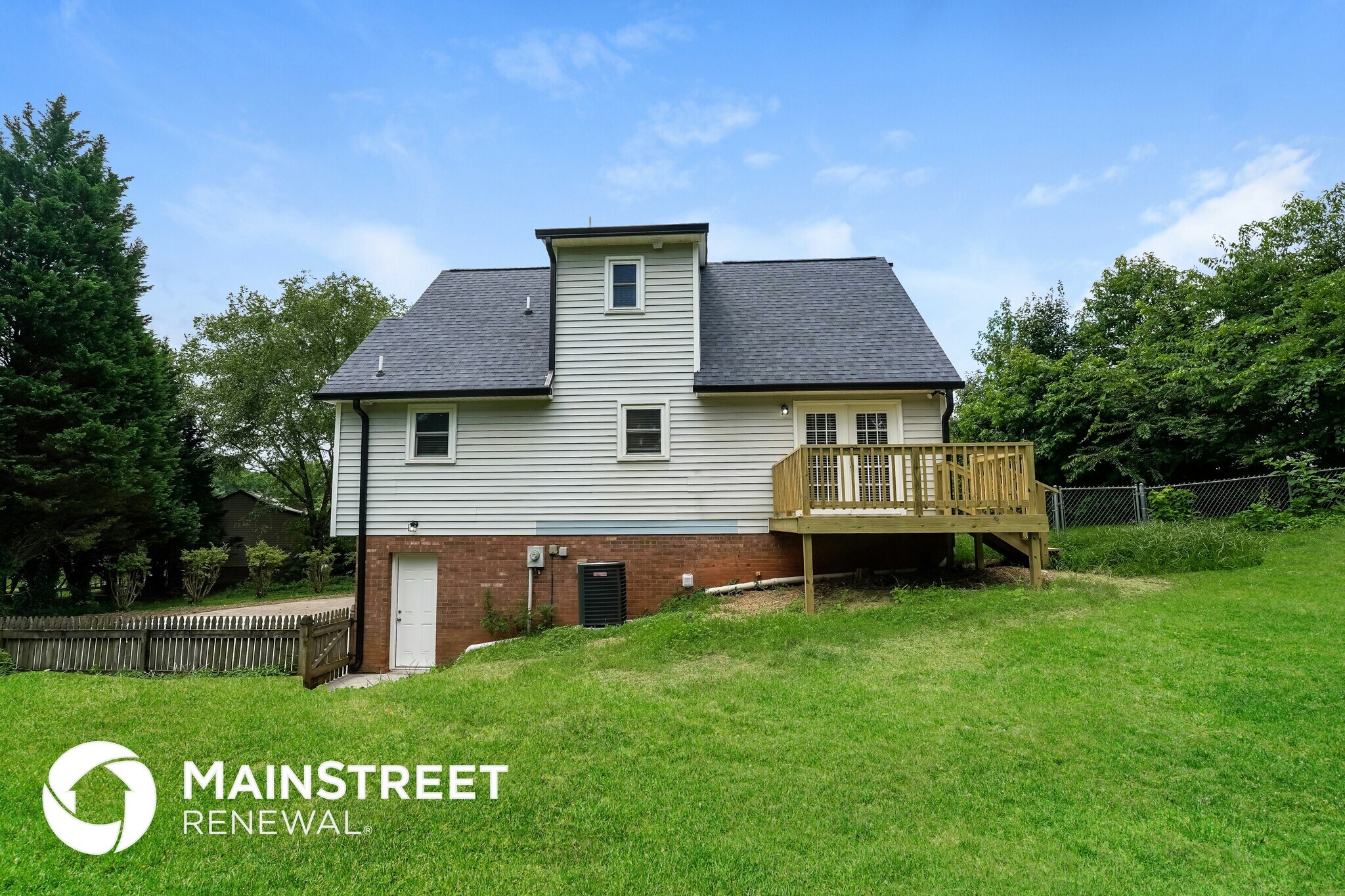 Building Photo - 5379 Buxbury Ct