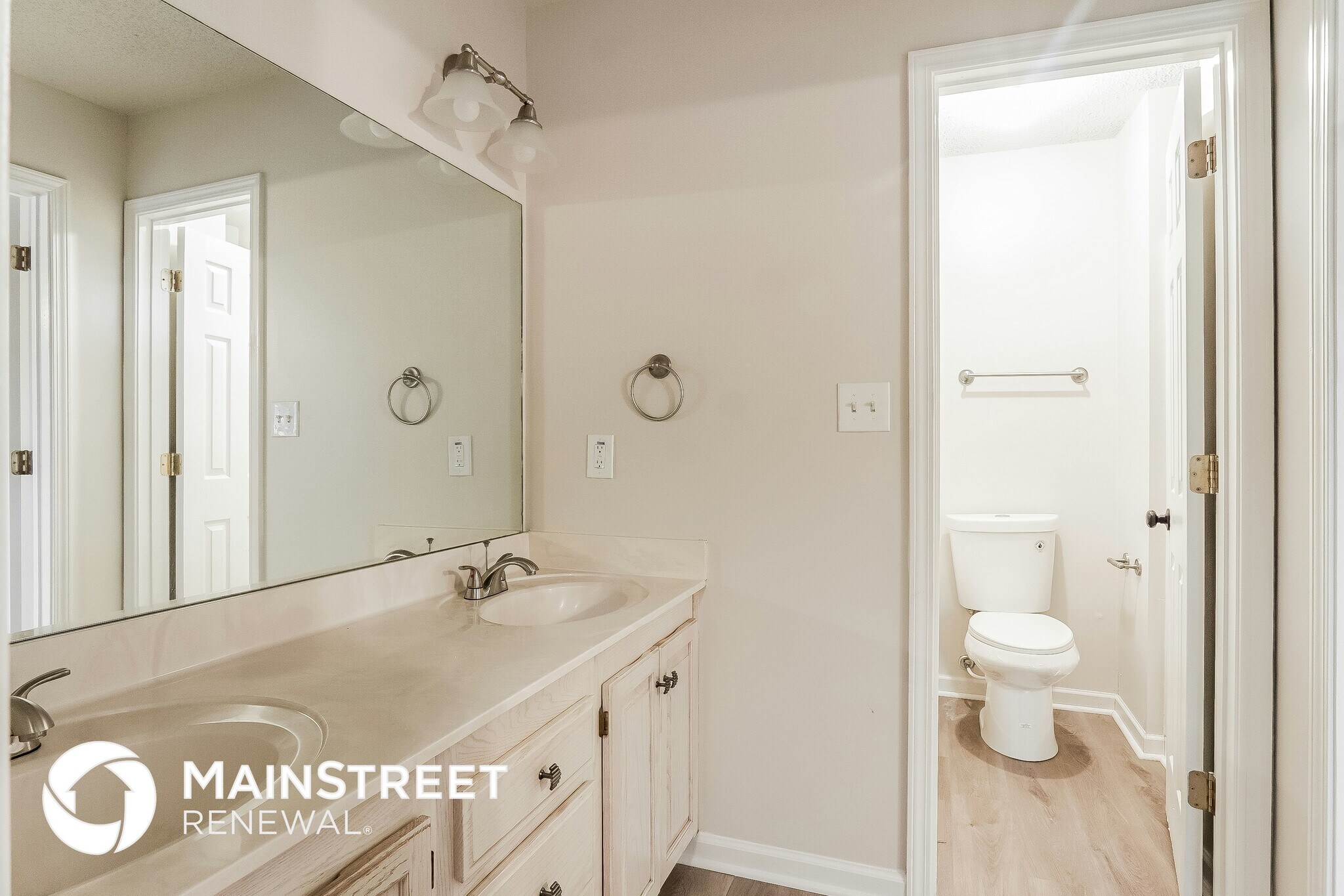 Building Photo - 113 Jasmine Dr