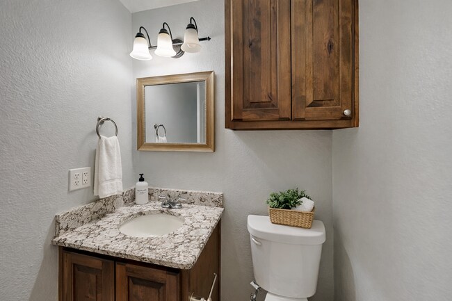 Building Photo - Spacious 4BR Home in Denton | Fireplace, Fenced Yard, Covered Patio + Near UNT