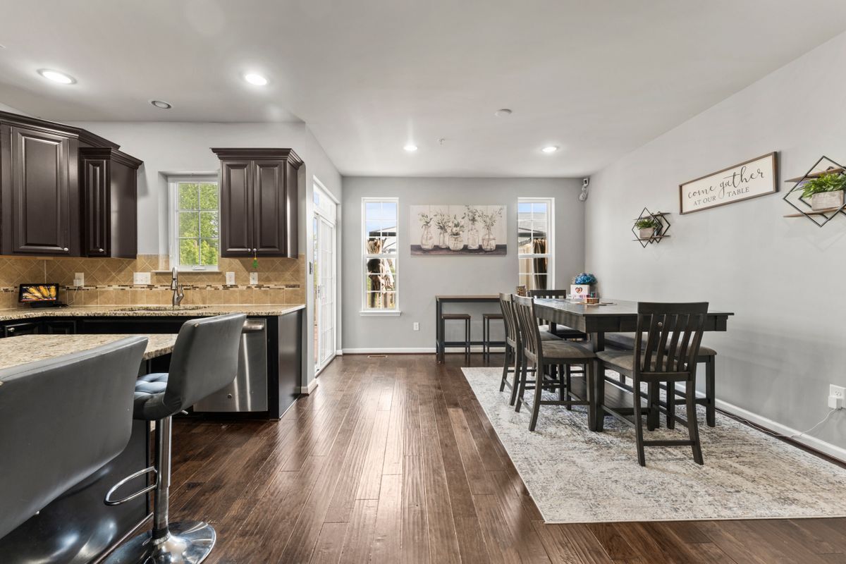 Building Photo - 11472 Stockport Pl