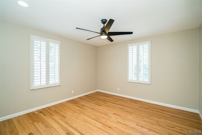 Building Photo - 1120 S Mason Rd