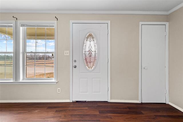 Building Photo - 101 E Williams St