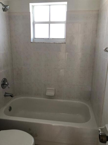 Building Photo - 4119 Ponza Pl