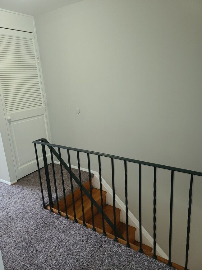 Building Photo - 303 Wisewell Ct