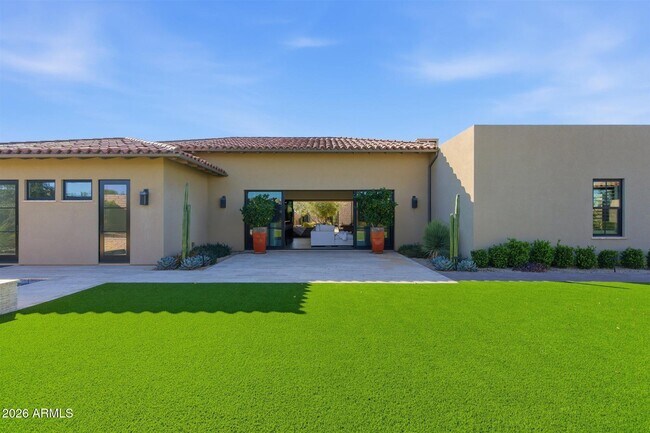 Building Photo - 8900 E Sands Dr