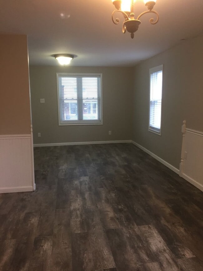 Building Photo - Beautiful 2 bedroom Home in Emmaus