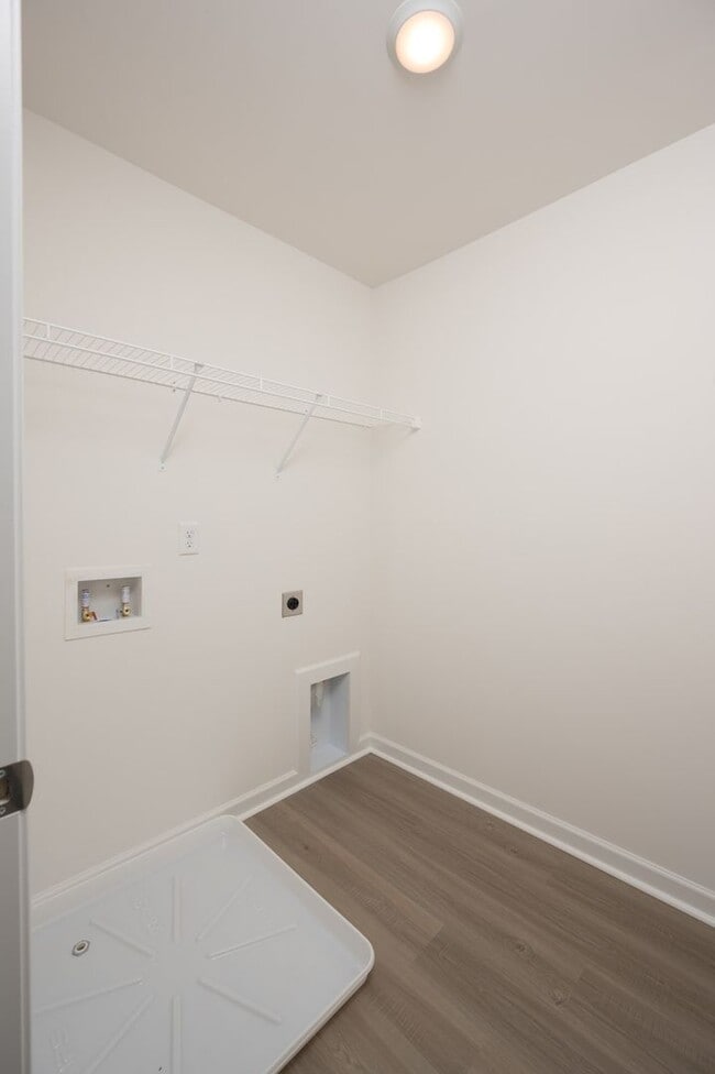 Building Photo - 3206 Hearth Hollow Rd