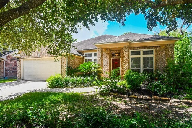 Building Photo - 7835 Stone Oak Ct