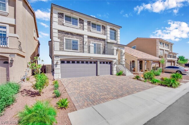 Building Photo - 9770 Hawk Crest St