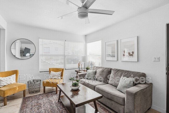 Building Photo - 2606 Juan St