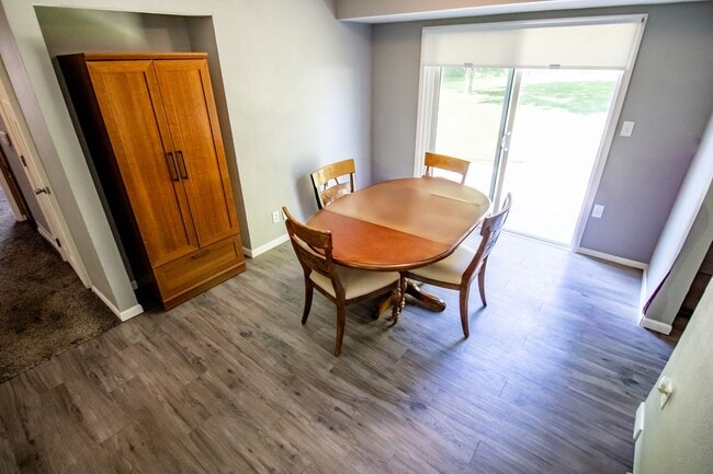 Building Photo - 3 bedroom, 1 bath home in Waterloo
