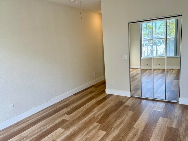 Building Photo - 3545 Forest Hill Blvd