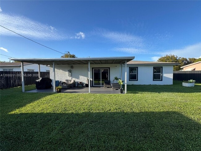 Building Photo - 50 NE 209th Terrace