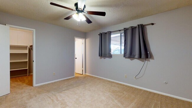 Building Photo - 11807 Monticeto Ln