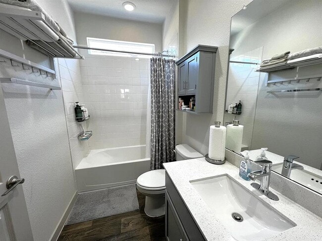 Building Photo - 4613 Quarrybank Dr.