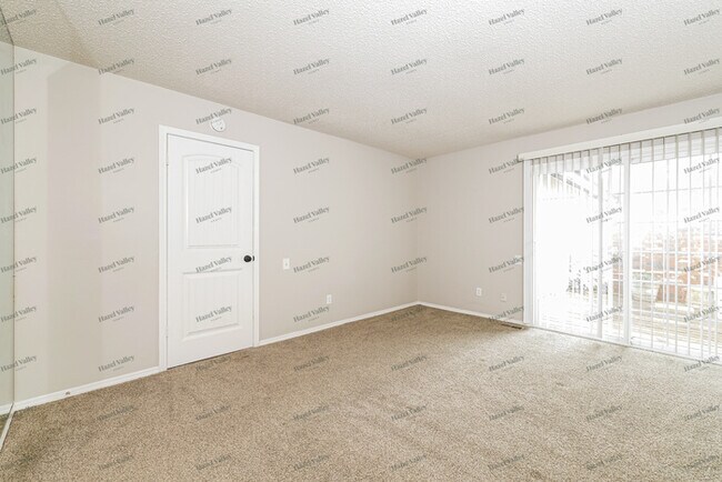 Building Photo - 4517 Dove Tree Ln