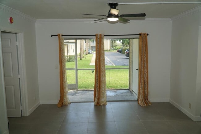 Building Photo - 11574 NW 44th St