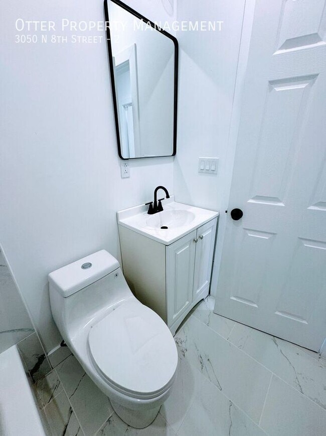 Building Photo - 3050 N 8th St