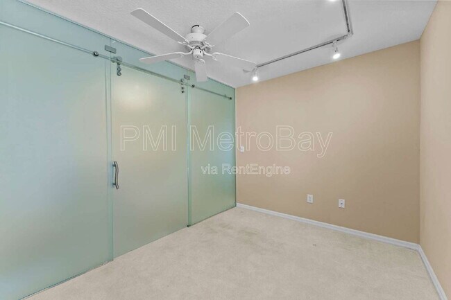 Building Photo - 1938 Fiesta Ridge Ct