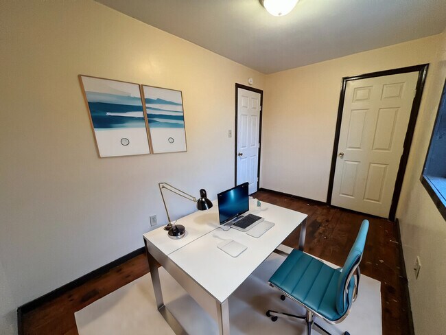 Building Photo - 601-603 S Ray Street-Aria