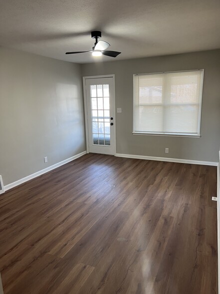 Living Room - 1437 Exeter Ave